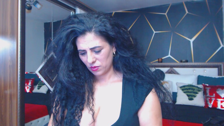 Curly_Sexy's Streamate show and profile