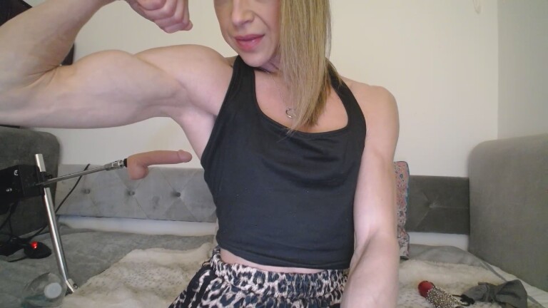 British_EmJess's Streamate show and profile