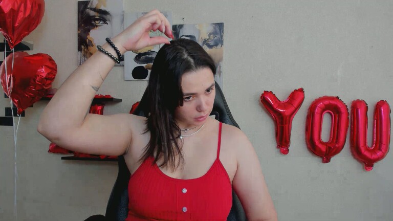 GlamNova's Streamate show and profile