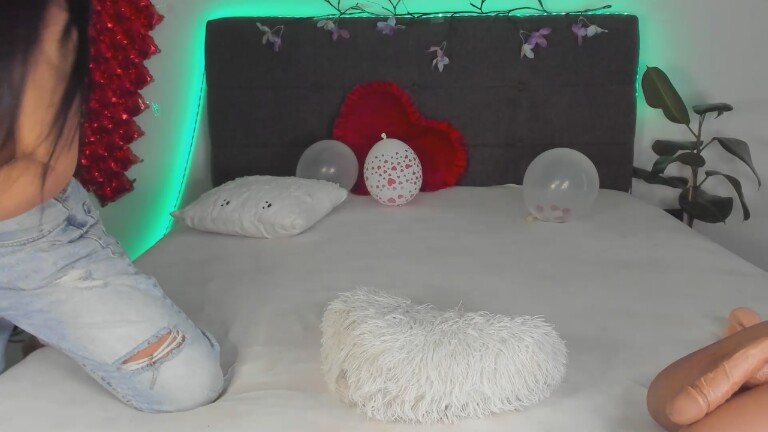 AlenaKeys's Streamate show and profile