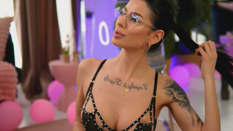 EvaAmanti's Streamate show and profile