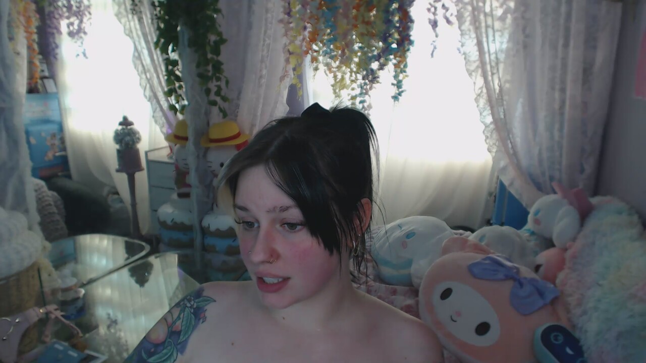 Angelina_Glass